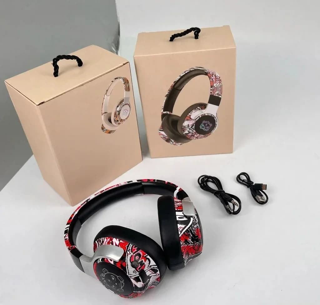 Cuffie Wireless Over-Ear Graffiti con Radio FM e Lunga Durata Batteria