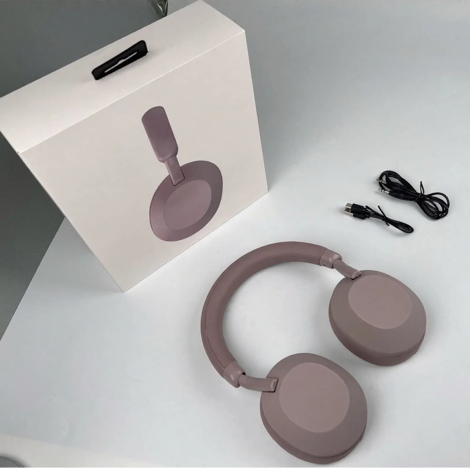 Cuffie Wireless Bluetooth Over-Ear Stereo con Cancellazione Attiva del Rumore
