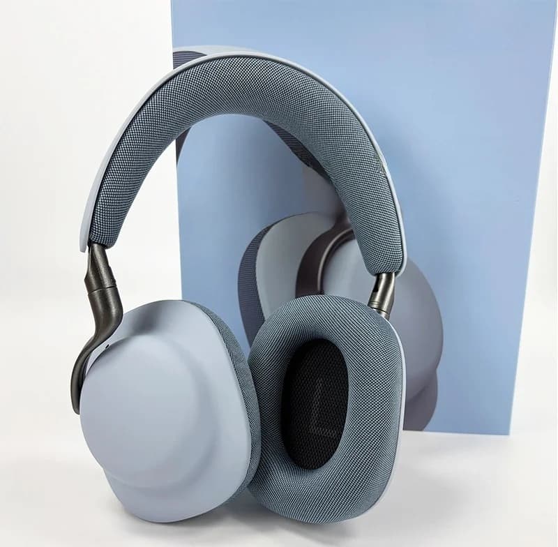 Cuffie Wireless Over-Ear con Cancellazione Attiva del Rumore e Padiglioni Magnetici