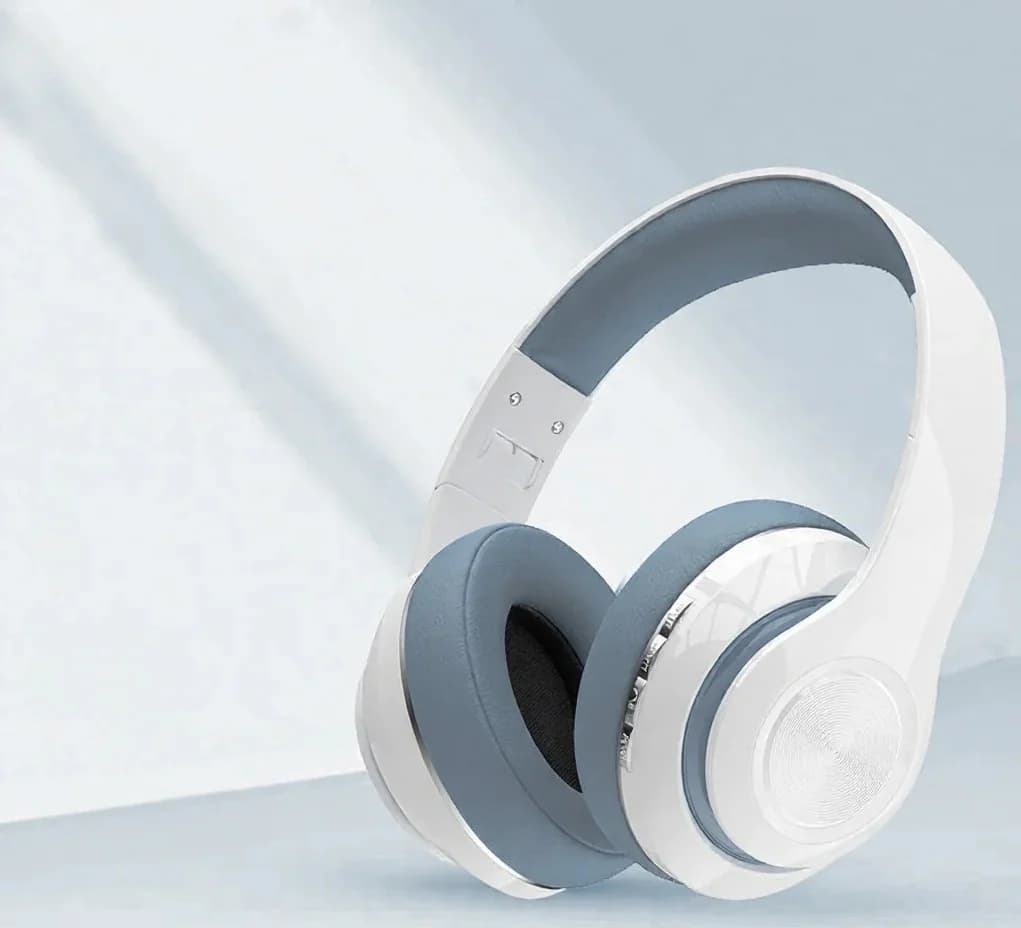 Cuffie Wireless Over-Ear con Radio FM e Slot per Scheda TF