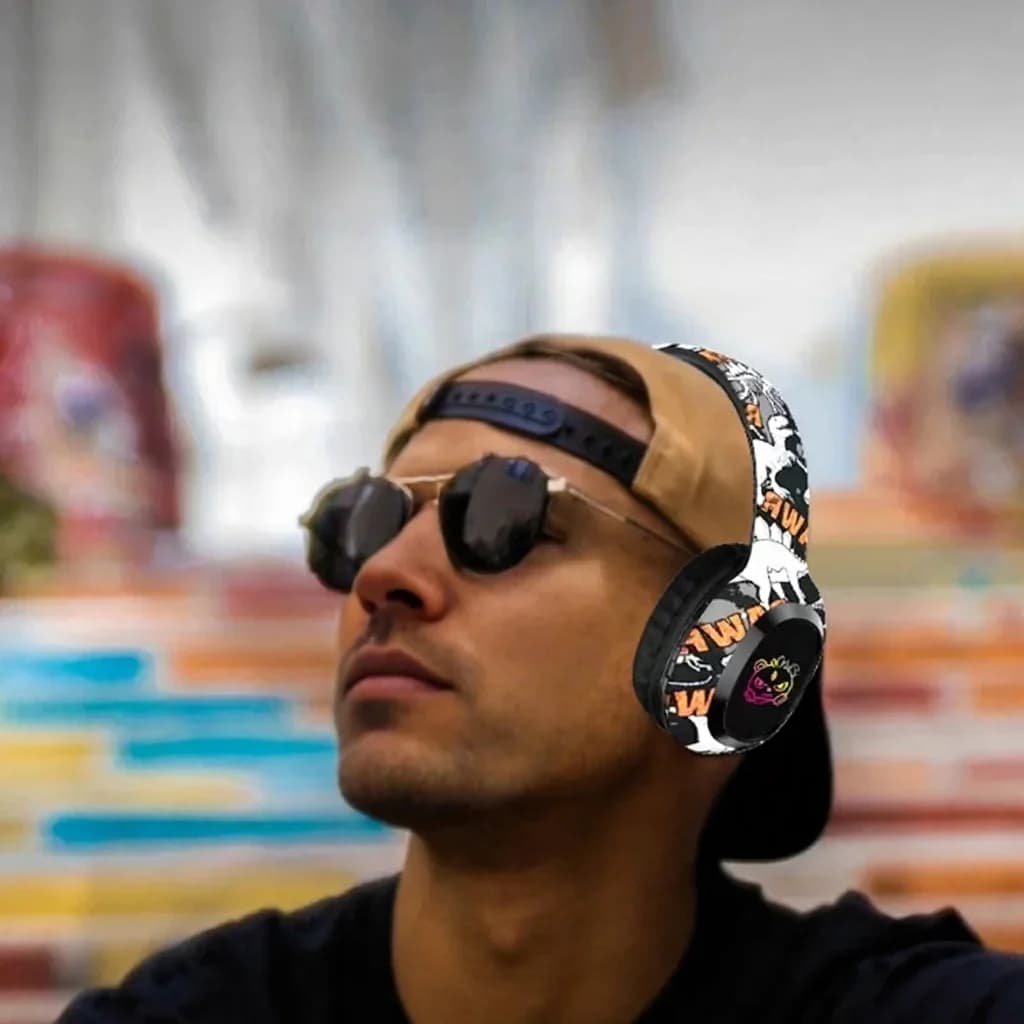 Cuffie Bluetooth Over-Ear con Radio FM e Luci LED