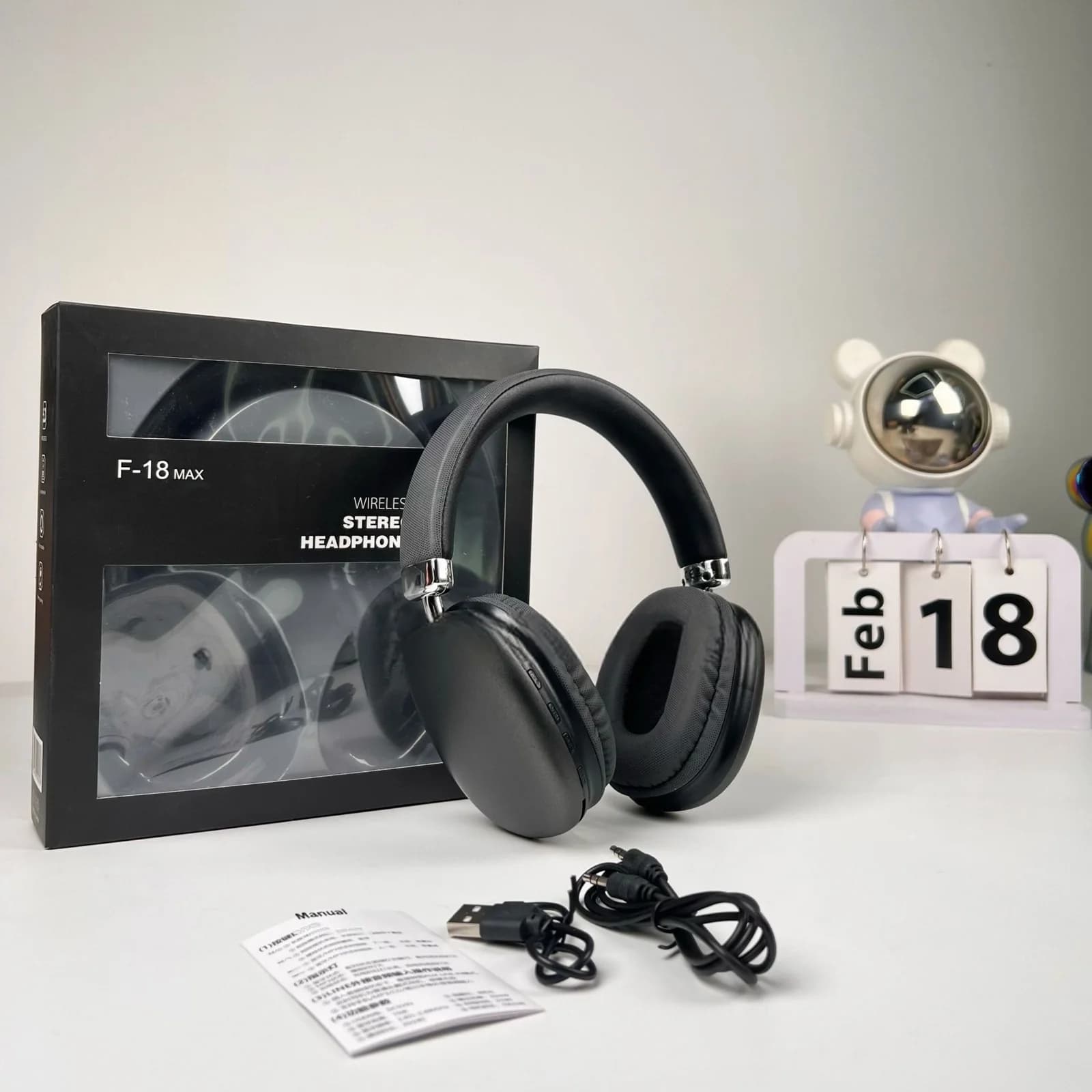 Cuffie Wireless Over-Ear con Bluetooth 5.4 e Lunga Durata della Batteria